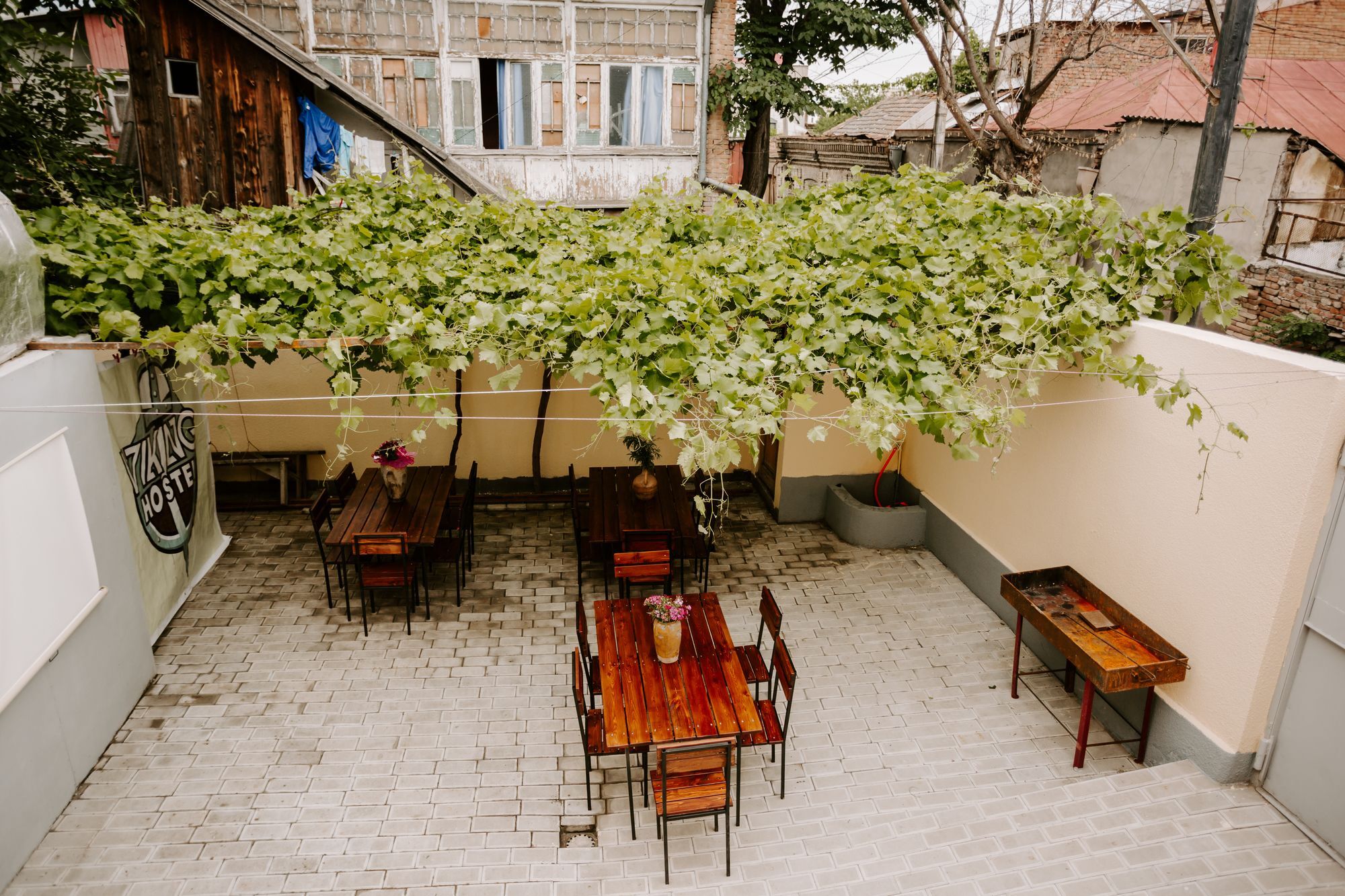 Tbilisi Viking Hostel ภายนอก รูปภาพ